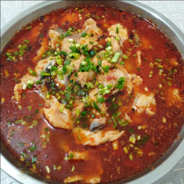 番茄财鱼片汤的家常做法大全 ，鱼片滑嫩，汤汁鲜美，酸爽开胃，老少皆宜