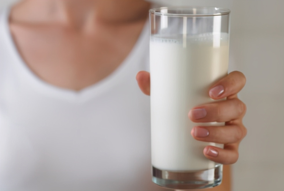 减肥可以喝牛奶吗，喝什么牛奶不影响减肥
