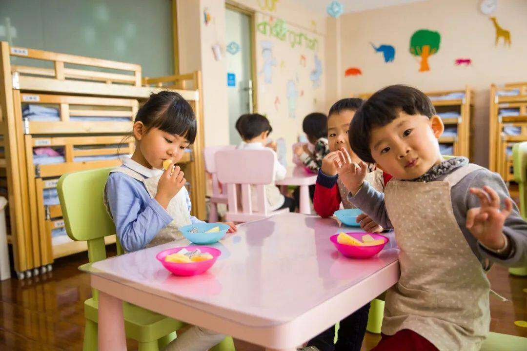 2022幼儿园招生年龄最新标准（北京幼儿园报名时间及年龄划分）-第1张图片-PPT汇