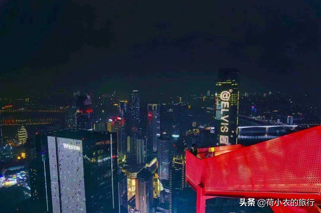 中国最适合穷游的4座城市，花最少的钱，看最美的风景