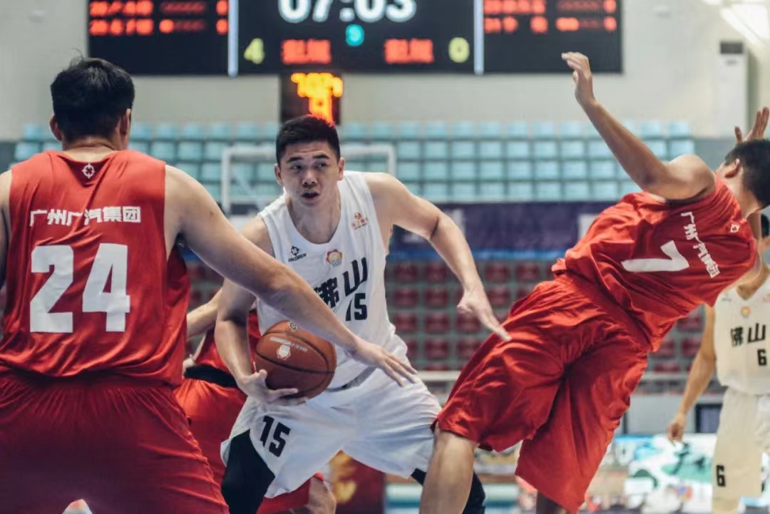 广体直播！广东省篮球联赛今日正式开战，朱芳雨成揭幕战嘉宾