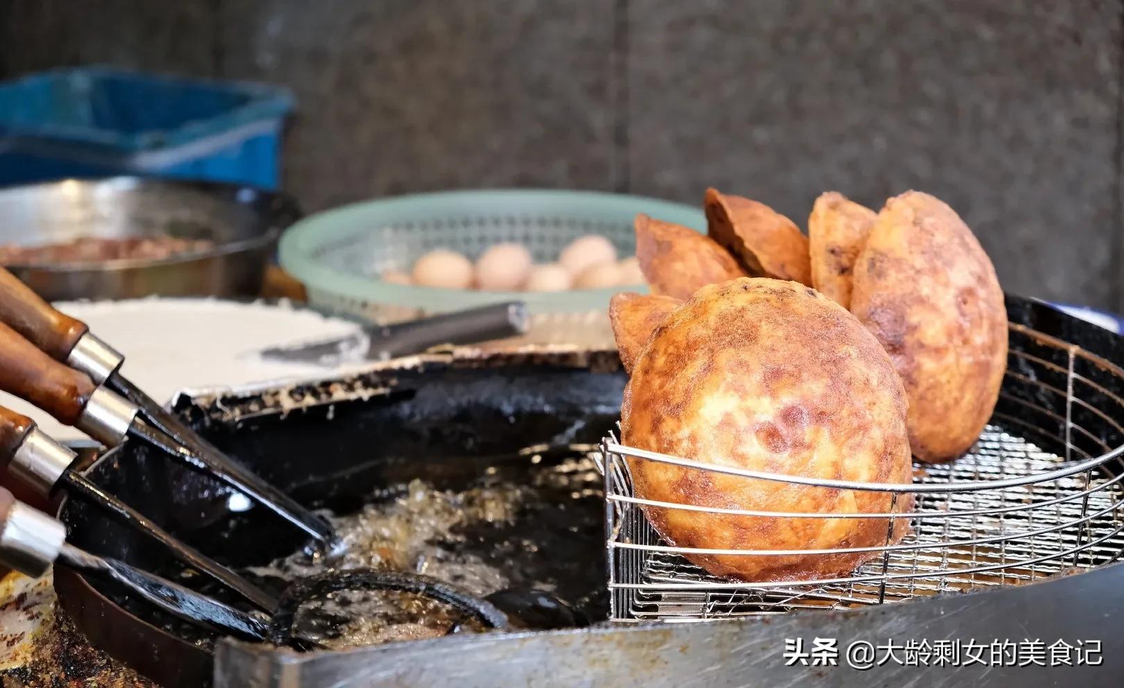 宁波美食排行榜前十名，本地人说说宁波都有哪些特色小吃